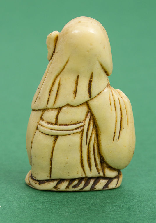 Small bone figurine