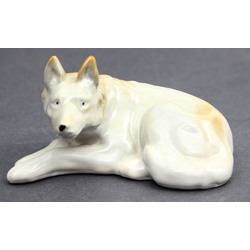 Porcelain figurine 