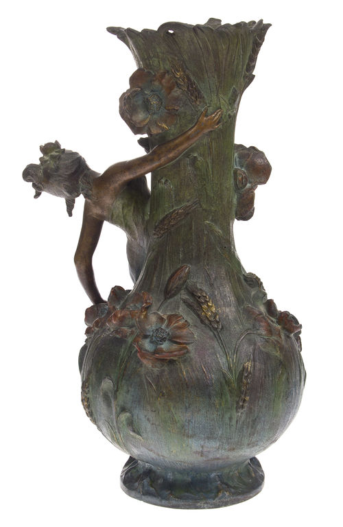 Металлические вазы с изображением женских фигур и цветов (пара)