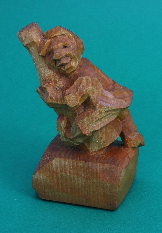 Wooden figure 