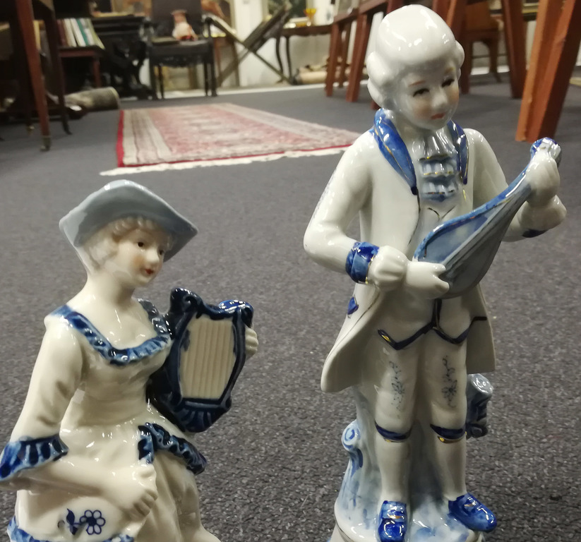 Porcelain figurine's 2 pcs. ''Musicians'
