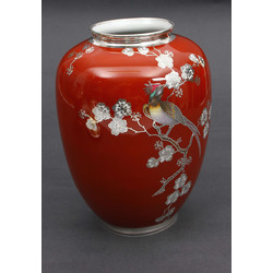 Porcelain vase with silver finish