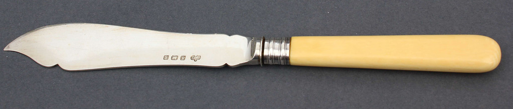 Нож из серебро для письма в стиле модерн