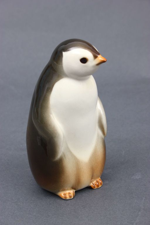 Porcelain figurine 