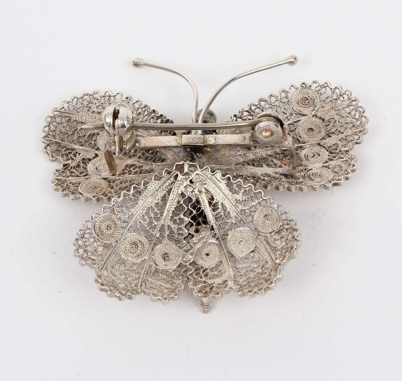 Silver brooch 