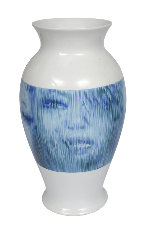 Porcelain vase 