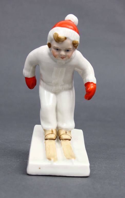 Porcelain figure 