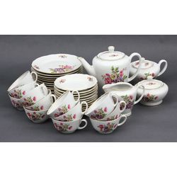 Фарфоровый чайно-кофейный набор на 12 человек