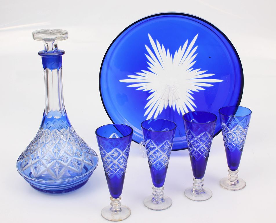 Colored glass set - carafe, 4 glasses, plate