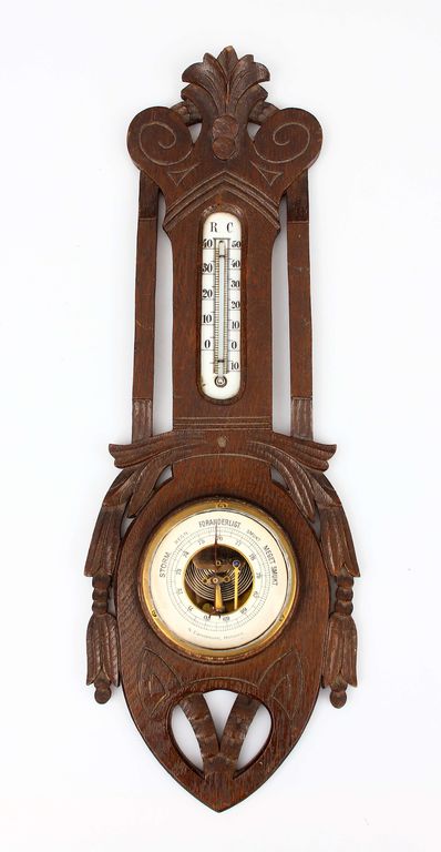 Oak barometer