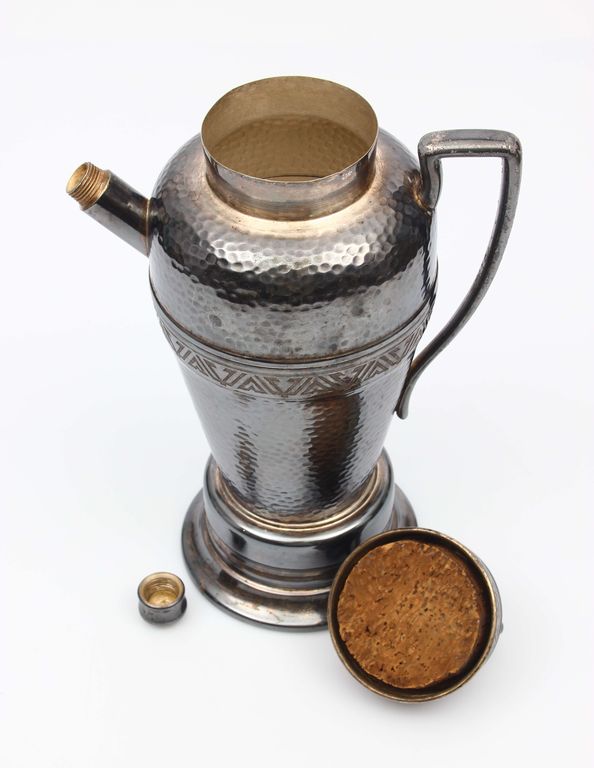Metal coffee pot