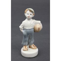 Porcelain figurine 