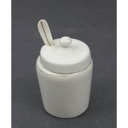 Porcelain mustard container