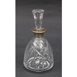 Crystal decanter with silver finish