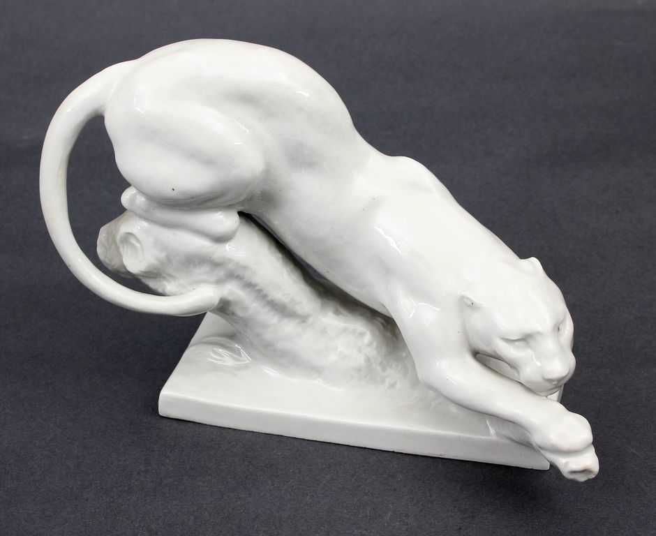 Porcelain figure Panther