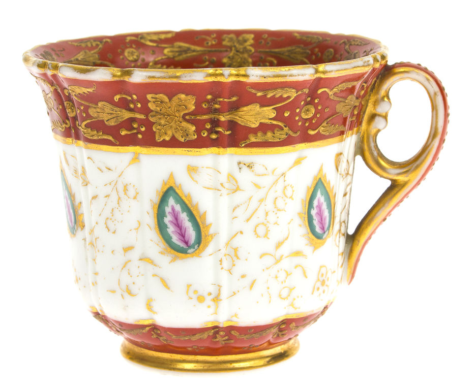 Фарфоровая чашка Гарднер с росписью