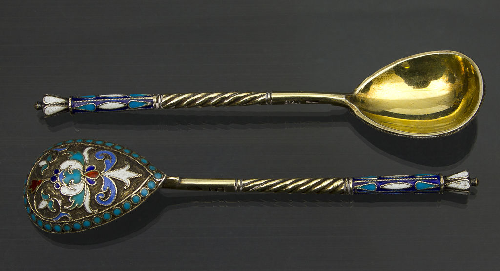 84 silver purity spoons with enamel and gilding (6 pcs)