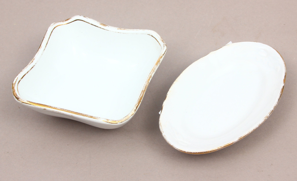Two porcelain dishes