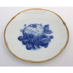 Porcelain plate 