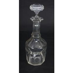 Glass decanter