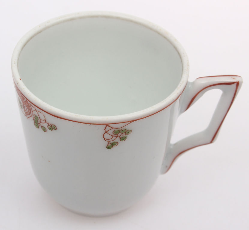 Porcelain cup