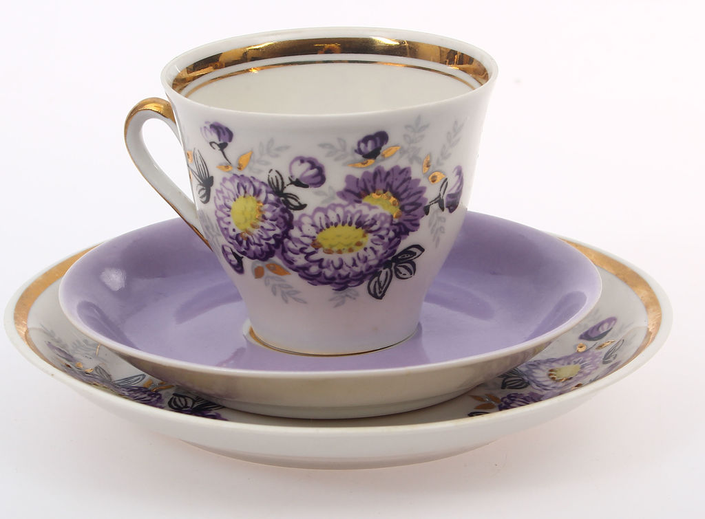 Porcelain cup with the saucer 
