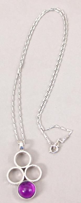 Silver chain with silver pendant in Art Nouveau