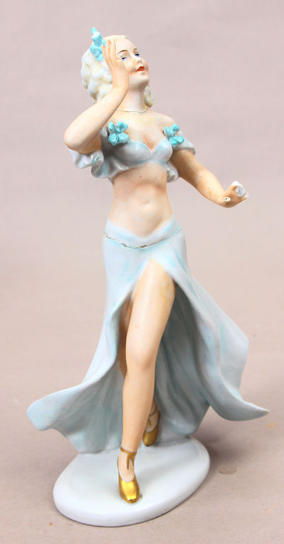 Porcelain figure 