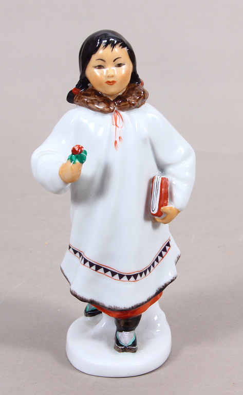 Porcelain figurine 