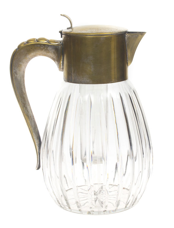 Glass mug with metal finish