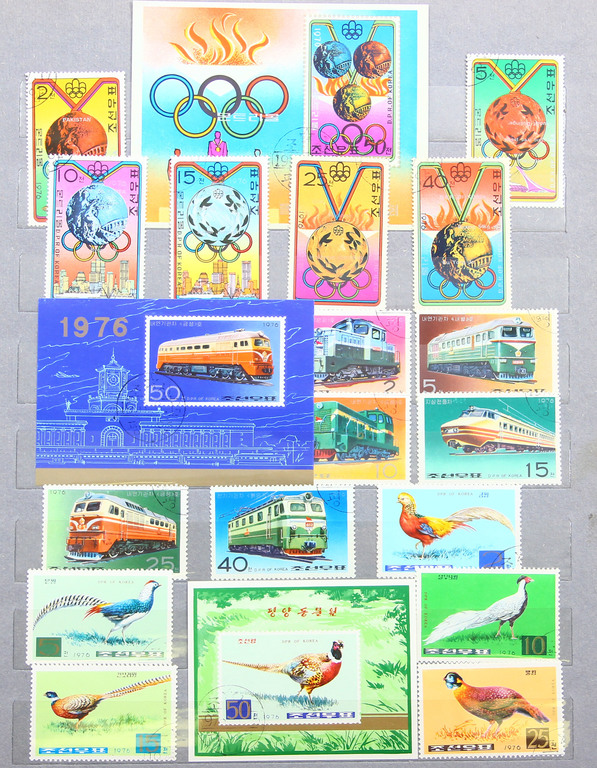 Stamp collection (12 albums)