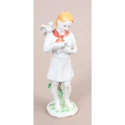 Porcelain figurine 