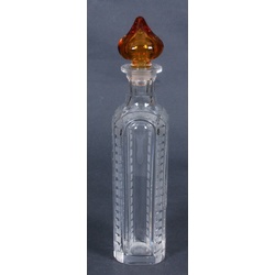 Glass decanter 