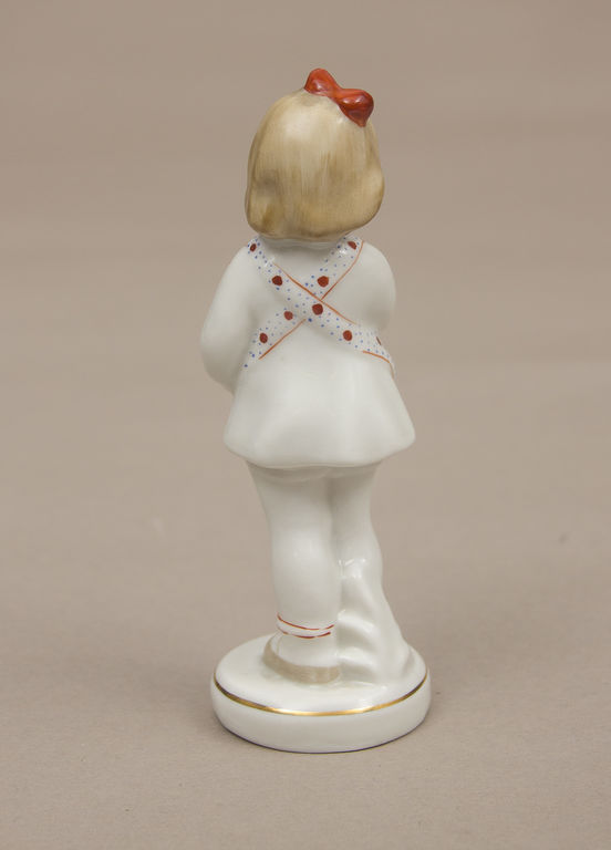 Porcelain figurine 