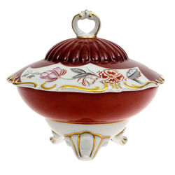 Porcelain sugar bowl / box 