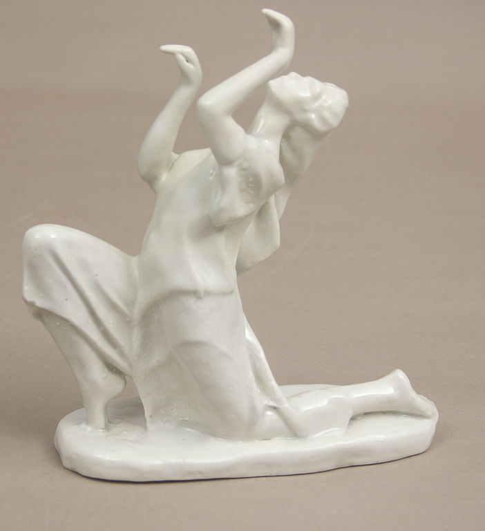 Porcelain figure 