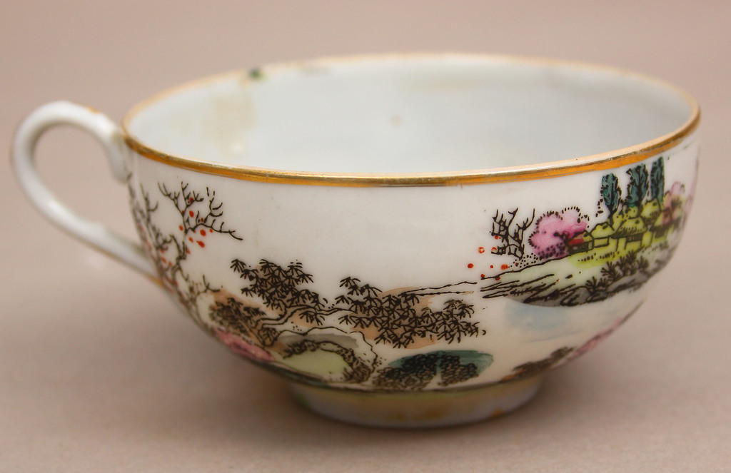 Porcelain cup with saucer 4 pcs.