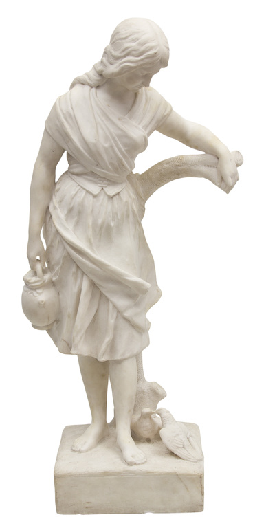 Marmora skulptūra “Meitene ar ūdens krūku” 
