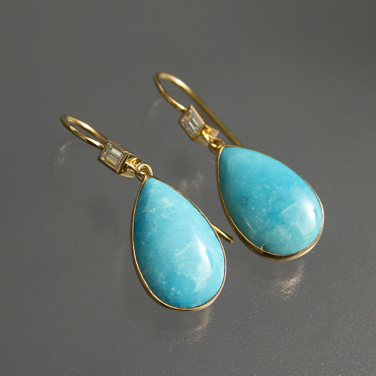 Gold earrings with turquoise and diamonds