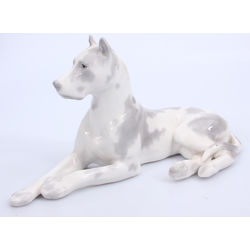 Porcelain figurine 