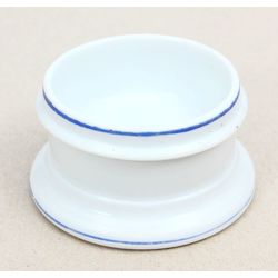 Porcelain salt container