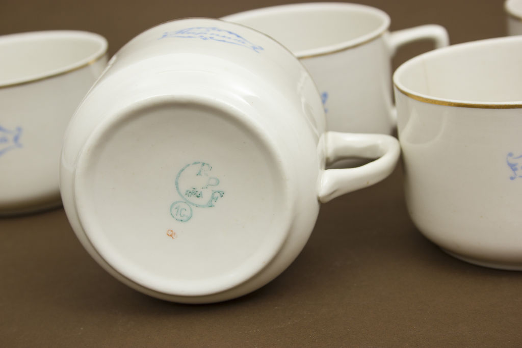 Porcelain mugs 6 pcs with the inscription 