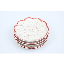 Porcelain plates (6 pcs)