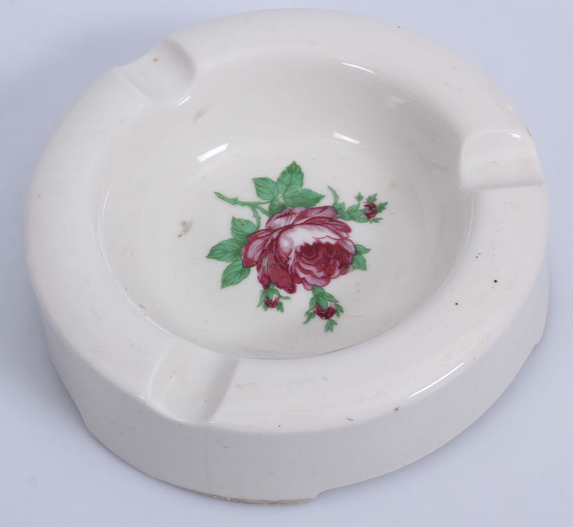 Porcelain ashtray