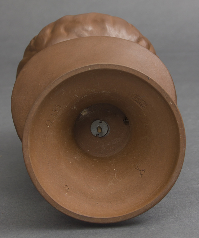 Ceramic bust 
