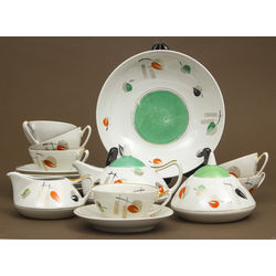 Porcelain set for 6 persons 