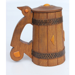 Wooden beer cup with amber