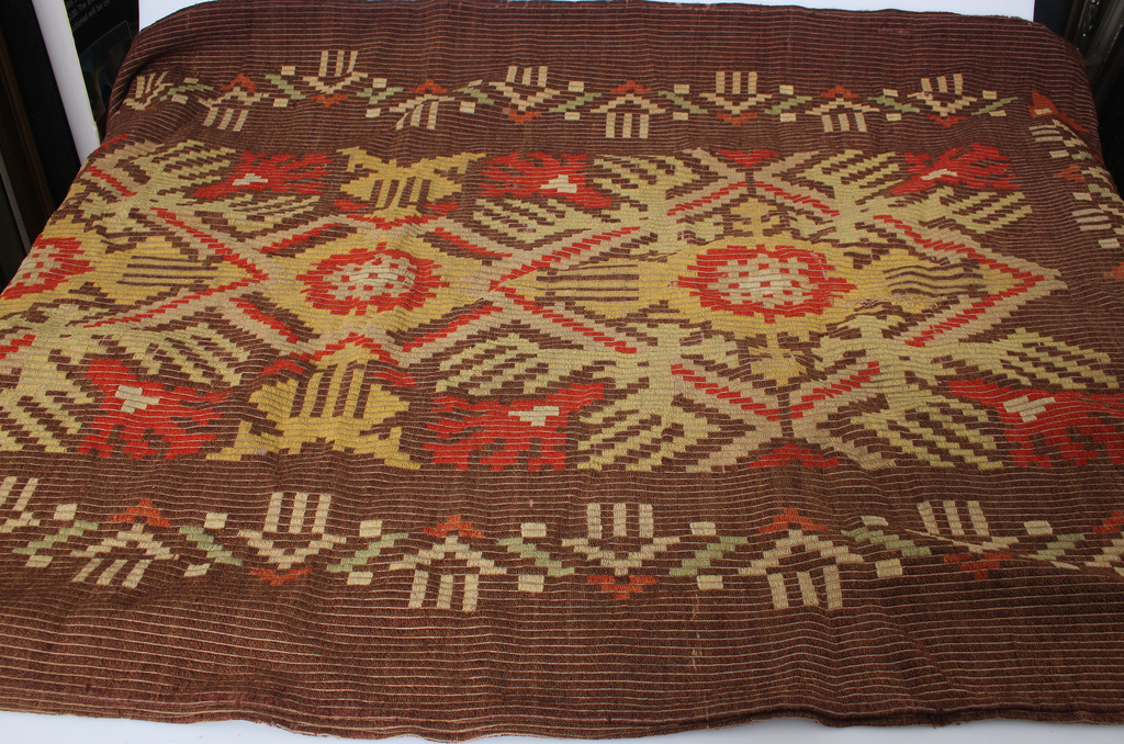 Wool blanket with Latvian-national ornaments