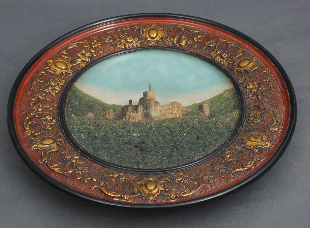 Ceramic plate with Stolzenfels castle