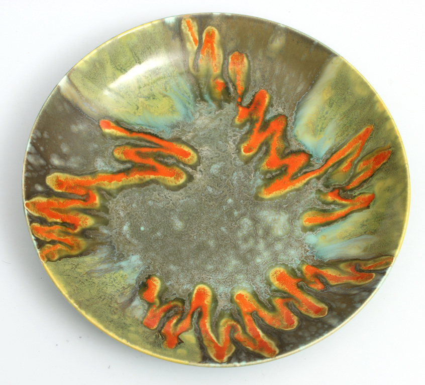 Decorative faience plate